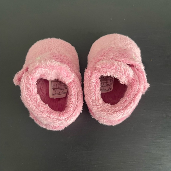 UGGS crib walkers - Picture 4 of 5